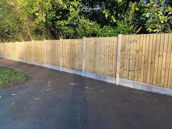 Fencing Supplies &amp; Landscaping Holmes Chapel