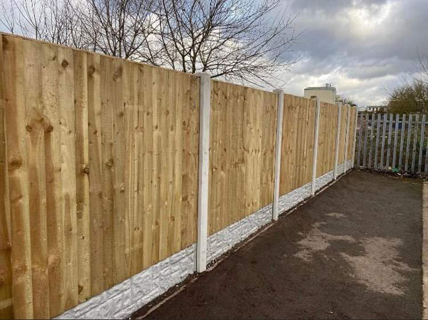 Fencing Supplies &amp; Landscaping Holmes Chapel