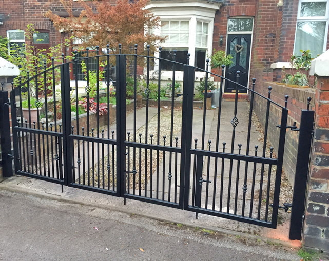 Metal and Railings Gates Stoke